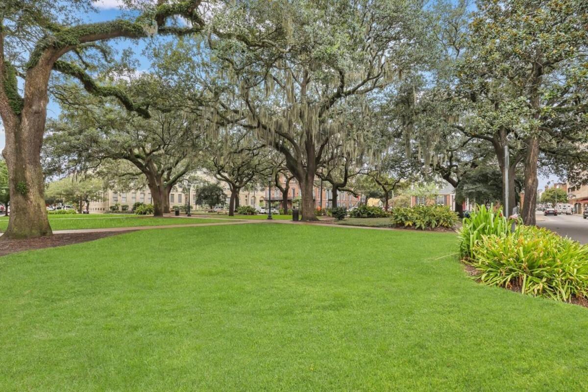 Southern Belle On Oglethorpe Square Savannah Exterior foto